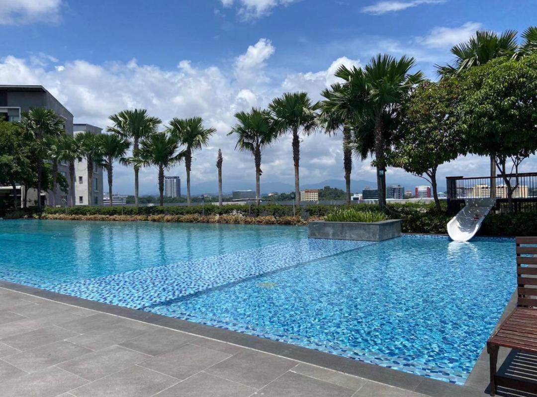 Staysee Homestay @ Imago Shopping Mall The Loft Kota Kinabalu Esterno foto