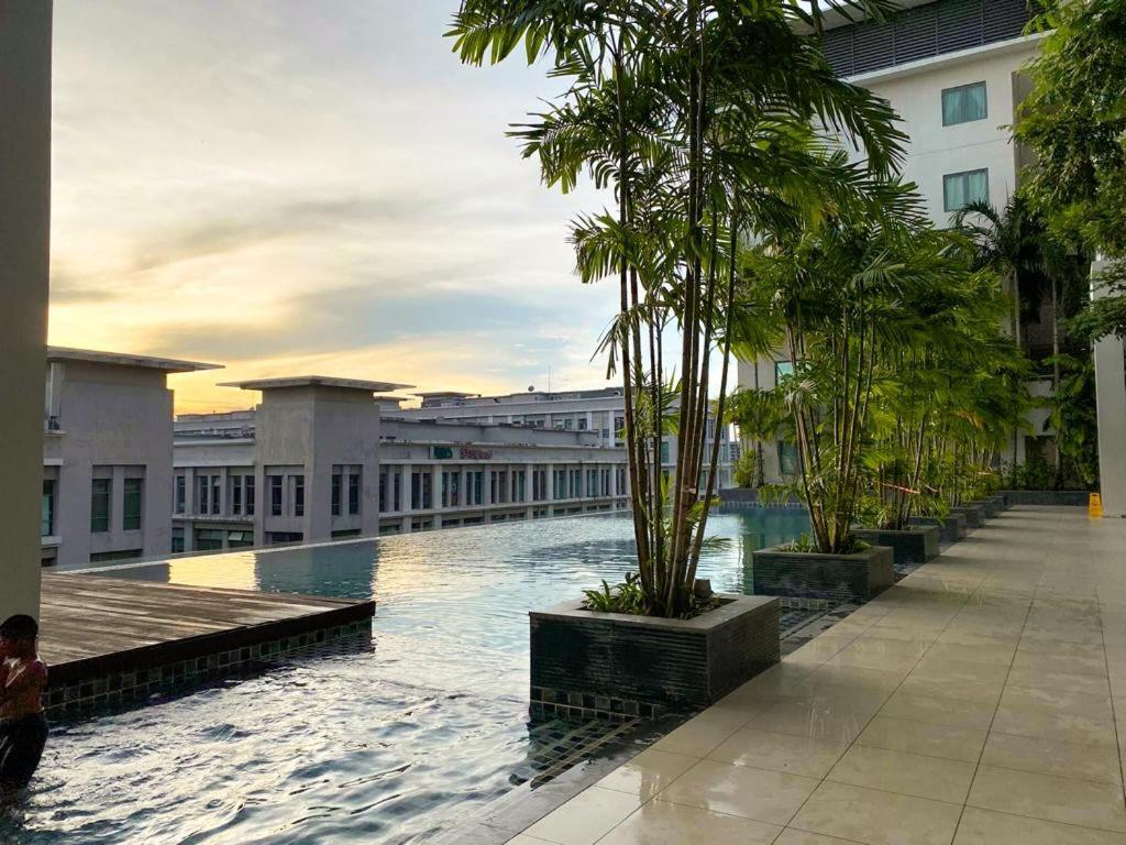 Staysee Homestay @ Imago Shopping Mall The Loft Kota Kinabalu Esterno foto